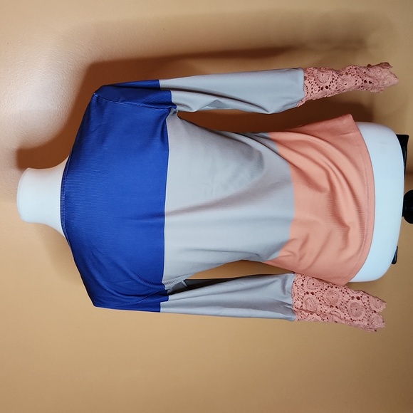 Colorblock Henley Long Sleeve Shirt with Lace Detail - Picture 3 of 5